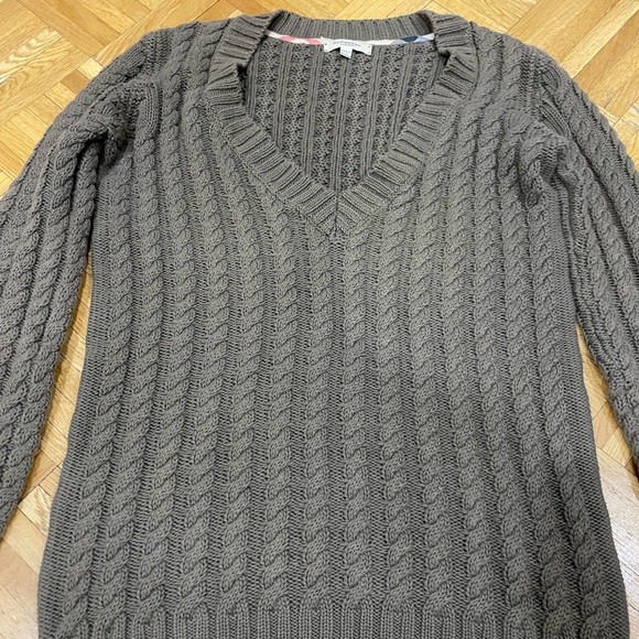 Burberry sweater size small - Picture 2 of 6